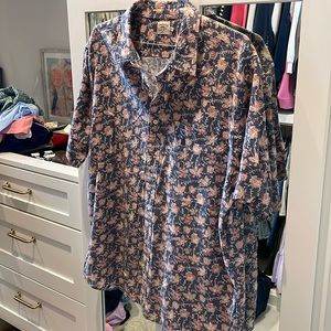 Excellent condition cotton button down